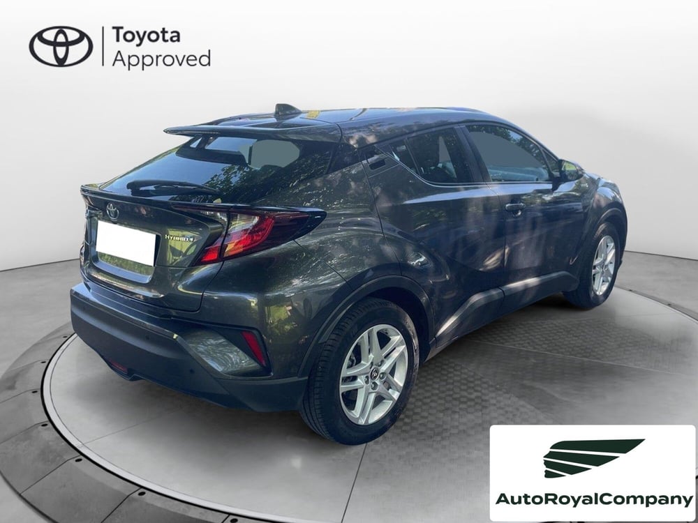 Toyota Toyota C-HR usata a Roma (5)