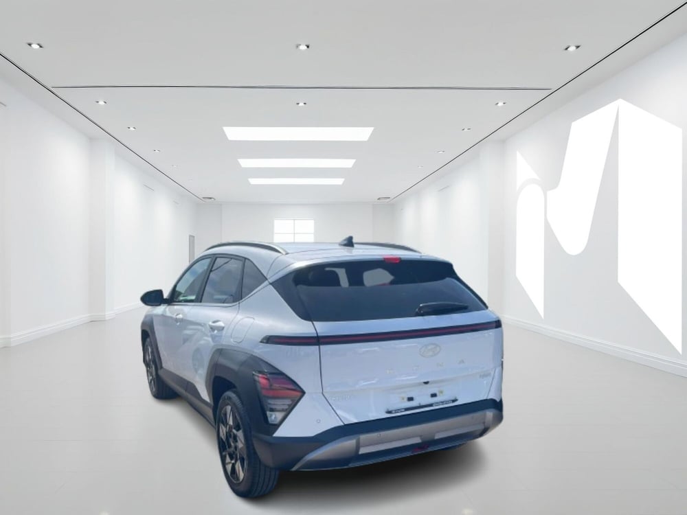 Hyundai Kona nuova a Latina (5)