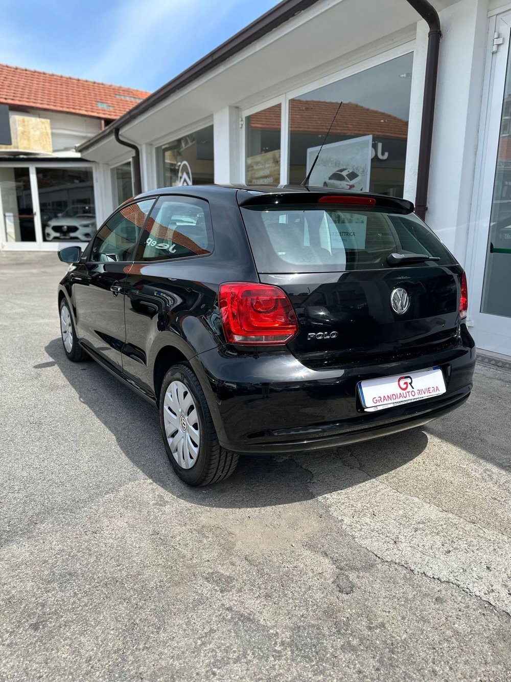 Volkswagen Polo usata a Imperia (7)