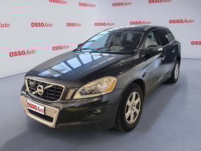 Volvo XC60 2.4 D5 Momentum del 2009 usata a Udine