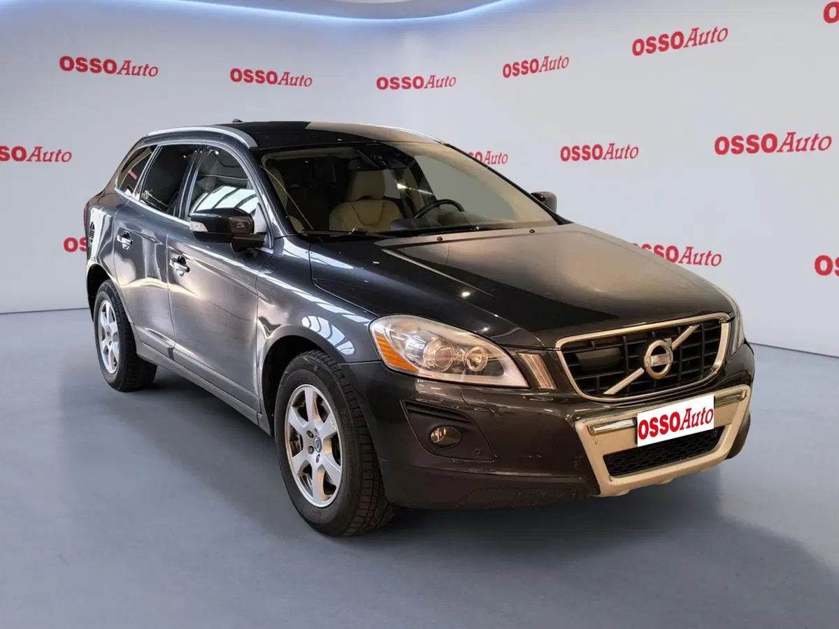 Volvo XC60 usata a Udine (2)