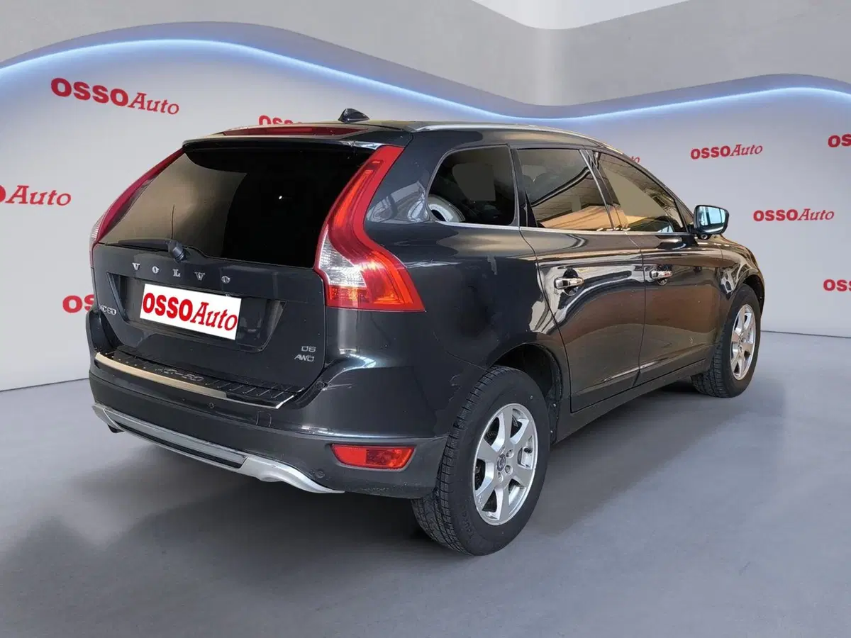 Volvo XC60 usata a Udine (3)