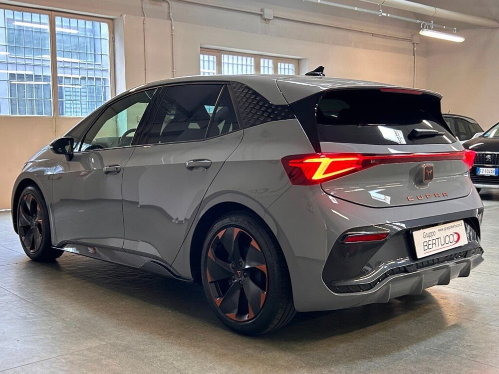 Cupra Born usata a Verona (3)
