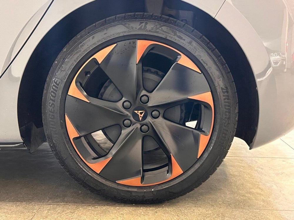 Cupra Born usata a Verona (6)