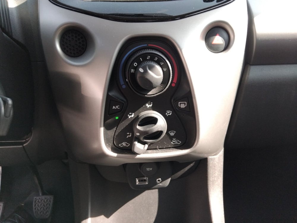 Peugeot 108 usata a Roma (17)