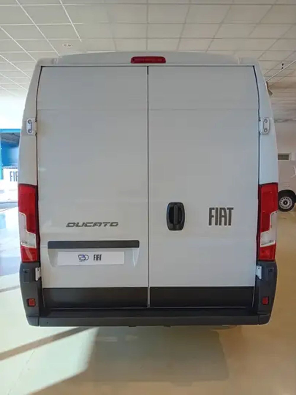 Fiat Ducato Furgone nuova a Milano (4)