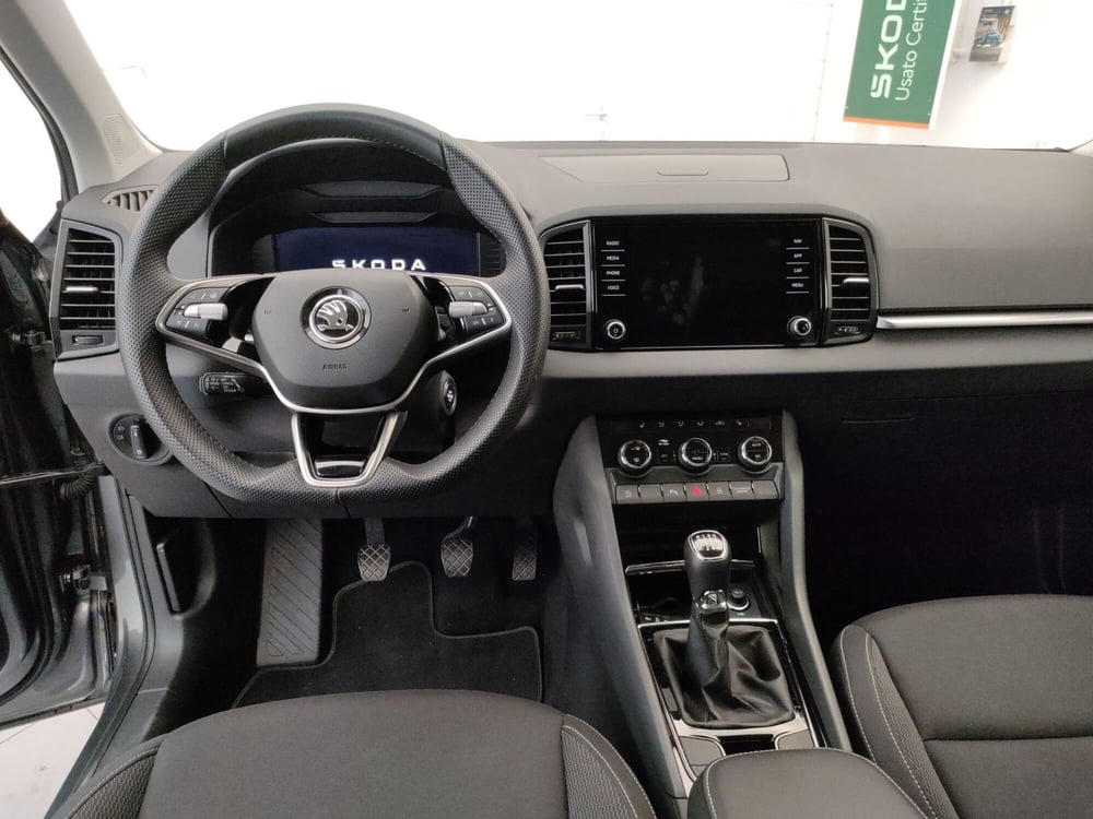 Skoda Karoq usata a Varese (12)
