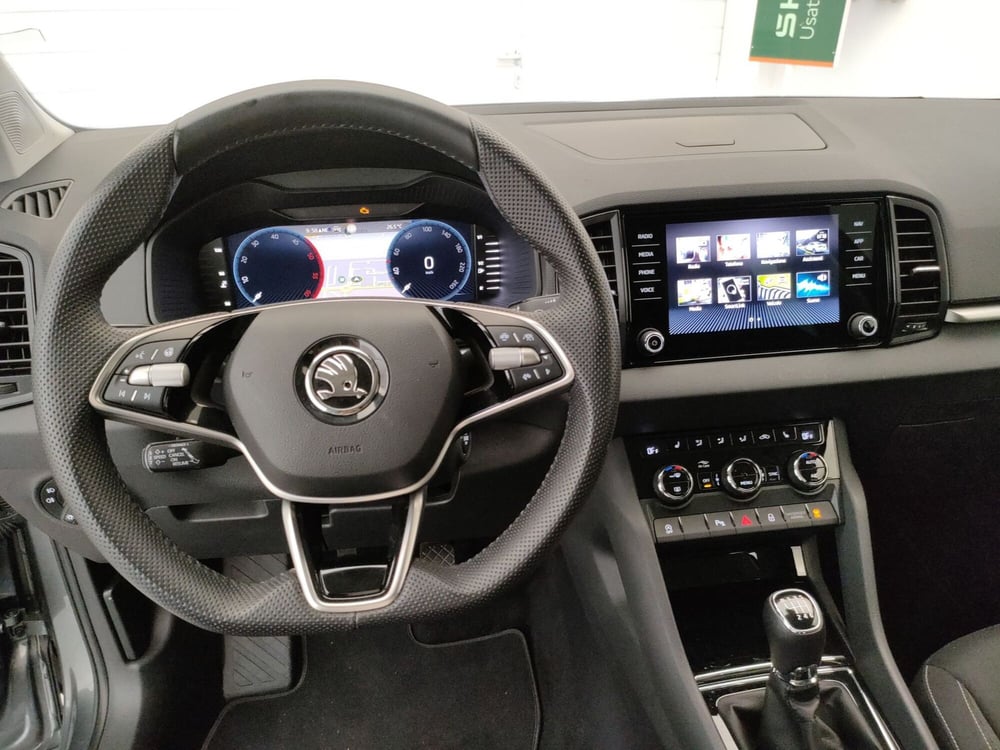 Skoda Karoq usata a Varese (15)