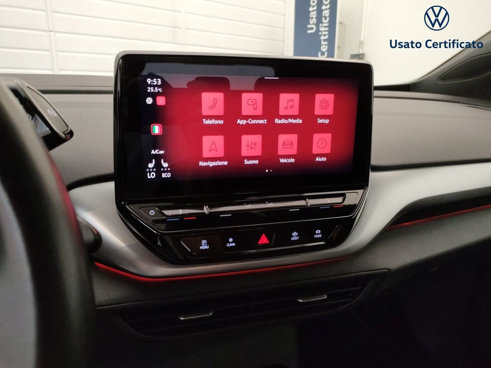 Volkswagen ID.4 usata a Varese (12)