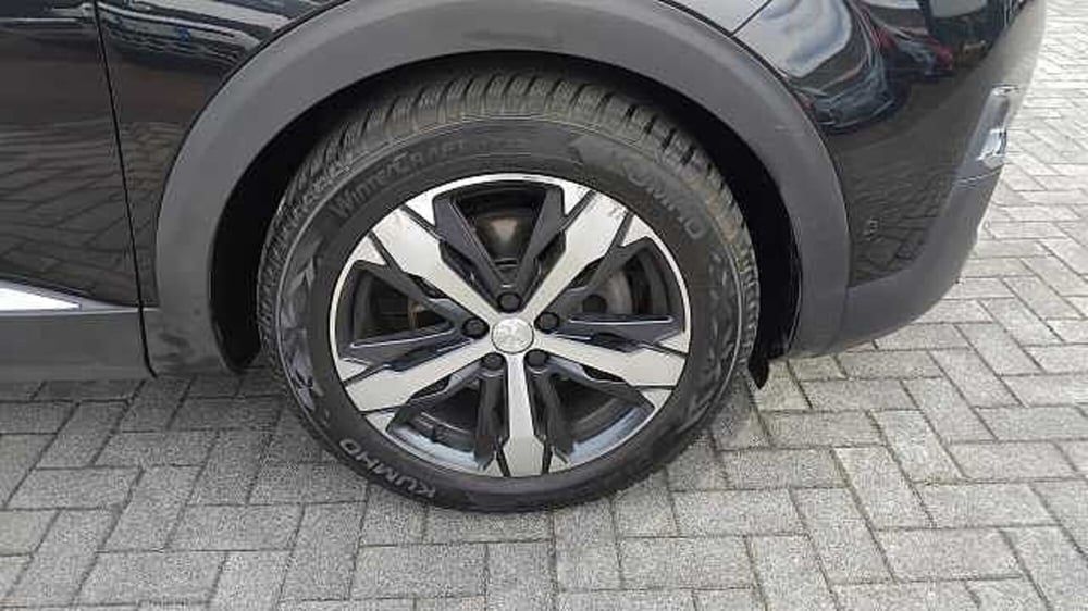 Peugeot 3008 usata a Milano (9)