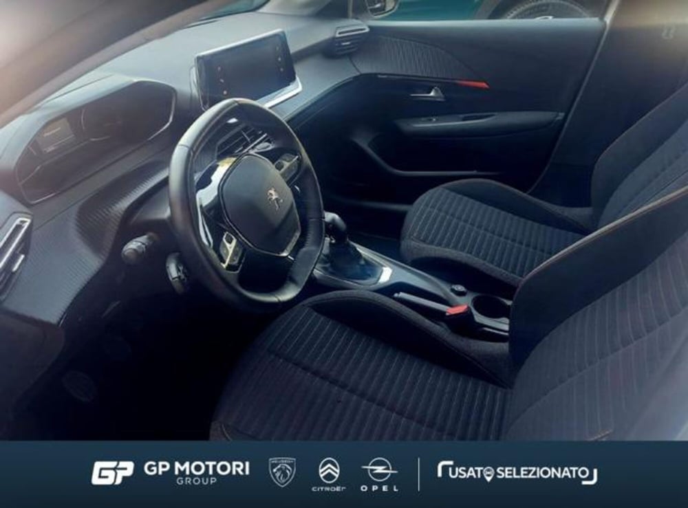 Peugeot 208 usata a Caserta (5)