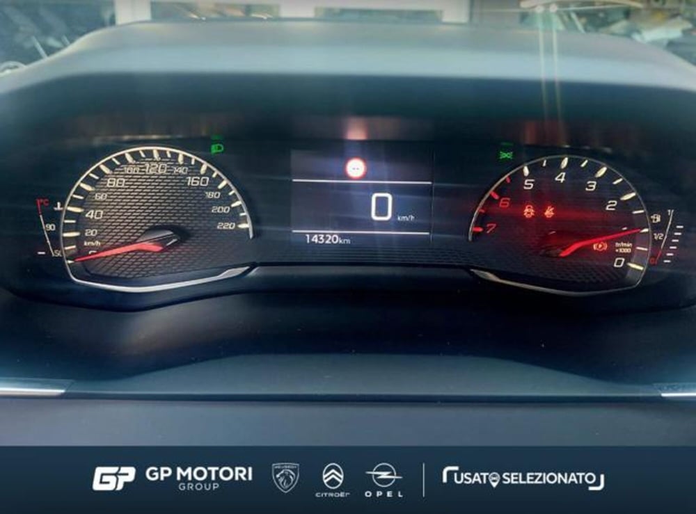 Peugeot 208 usata a Caserta (7)