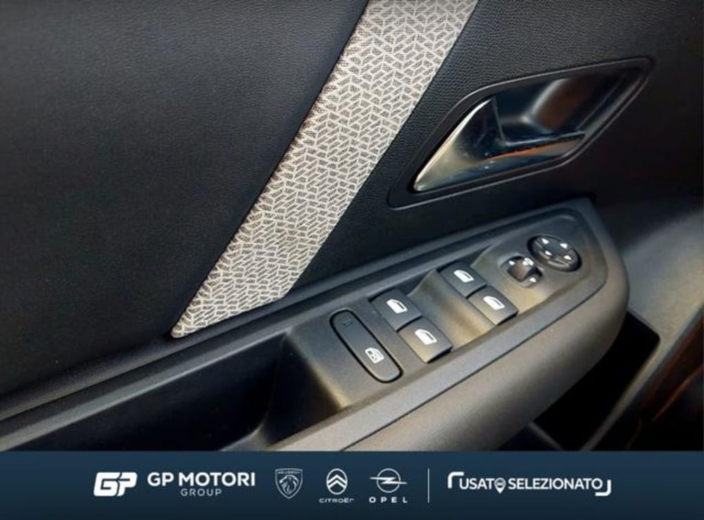 Citroen C4 nuova a Caserta (10)