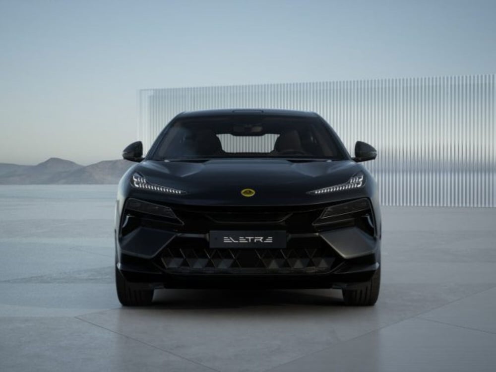 Lotus Eletre nuova a Modena (11)