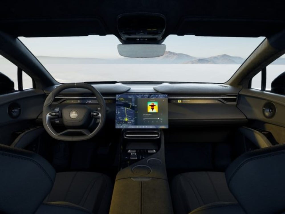 Lotus Eletre nuova a Modena (15)