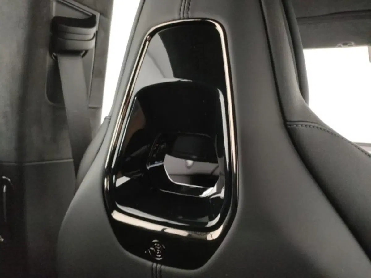 Lotus Eletre nuova a Modena (18)