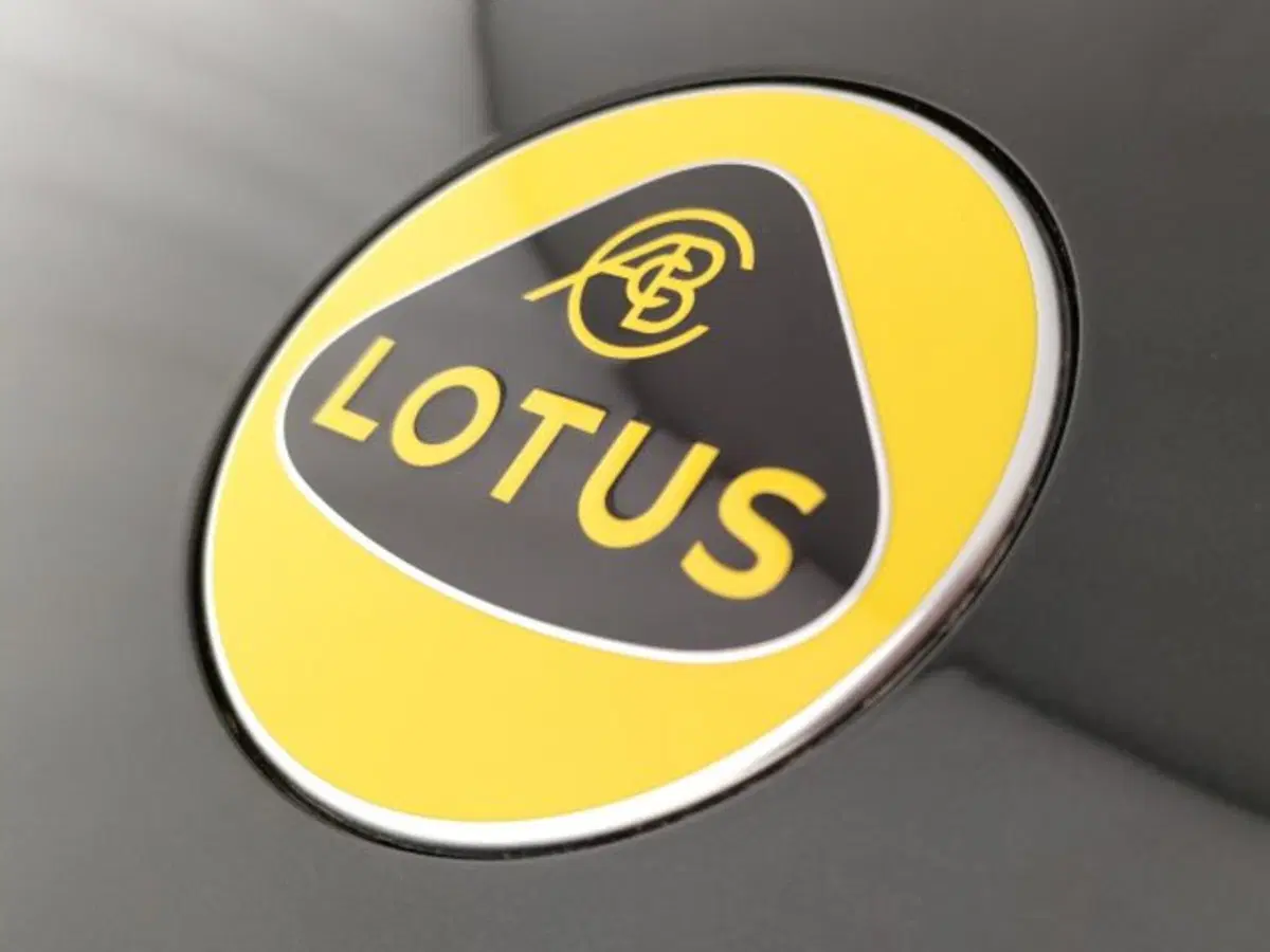Lotus Eletre nuova a Modena (19)