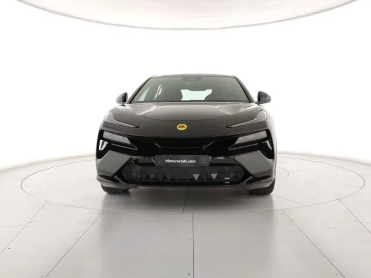 Lotus Eletre nuova a Modena (7)