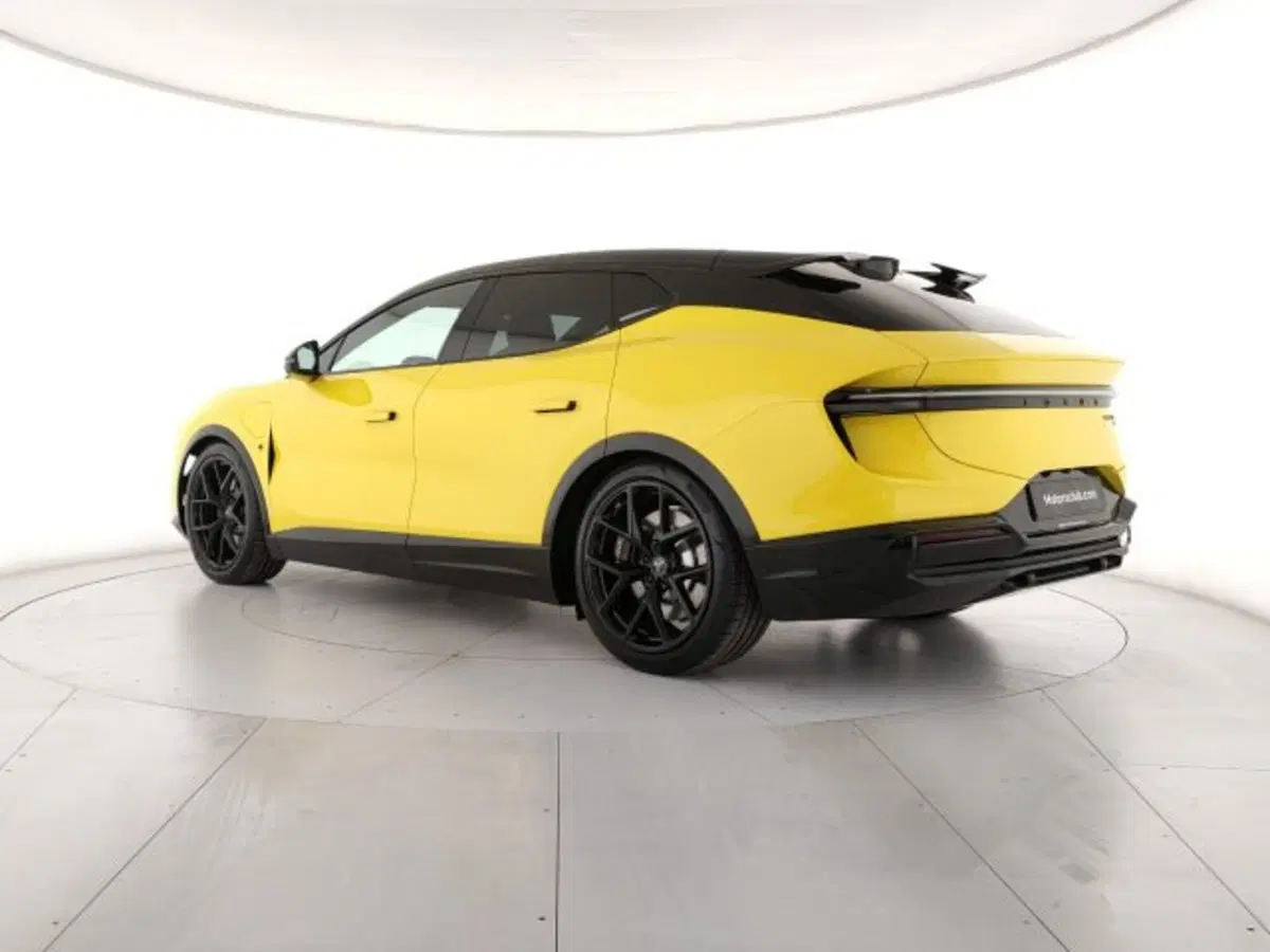 Lotus Eletre nuova a Modena (3)