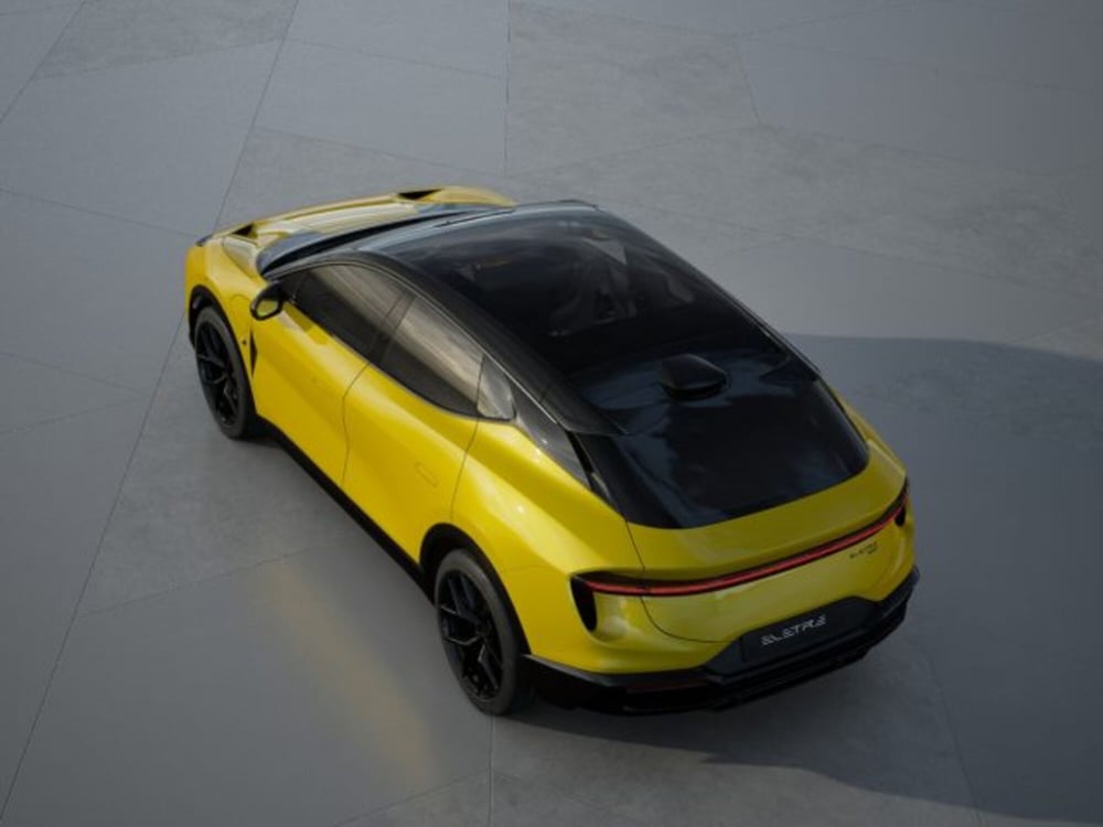 Lotus Eletre nuova a Modena (4)