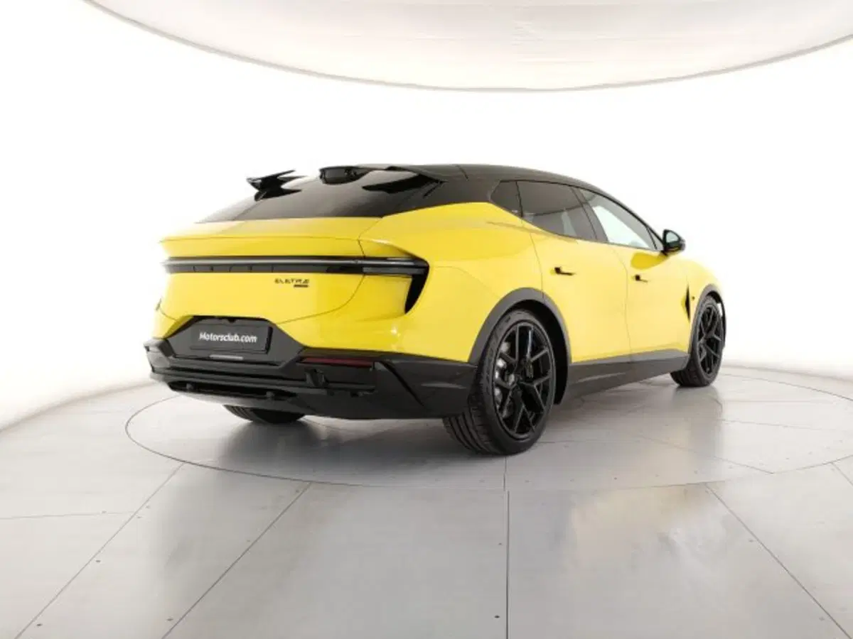 Lotus Eletre nuova a Modena (5)