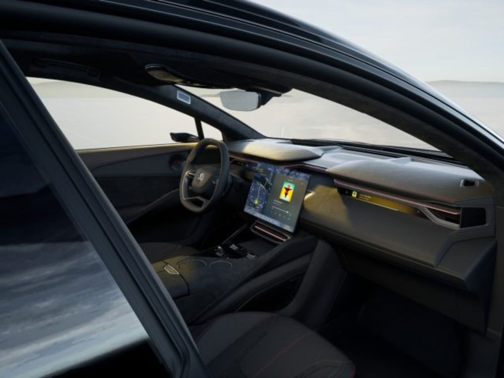Lotus Eletre nuova a Modena (17)