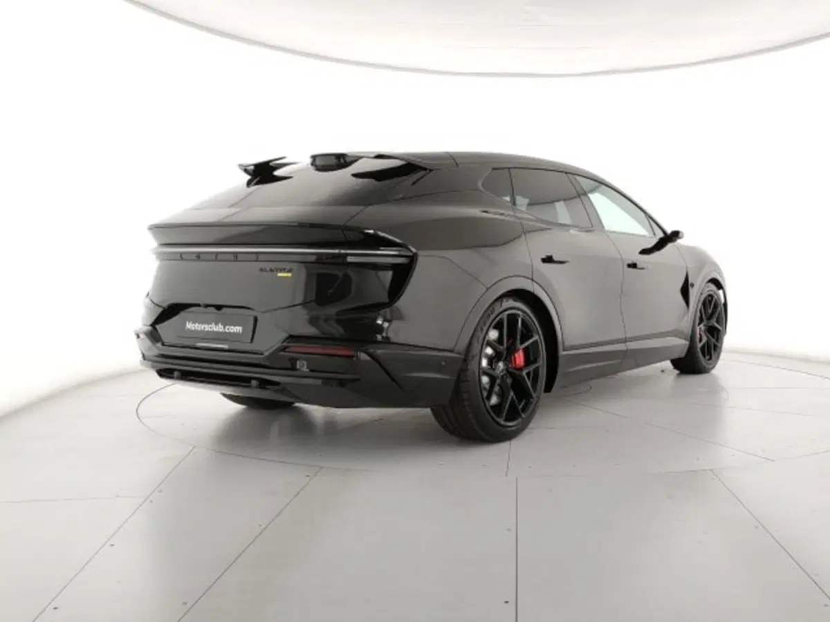 Lotus Eletre nuova a Modena (5)