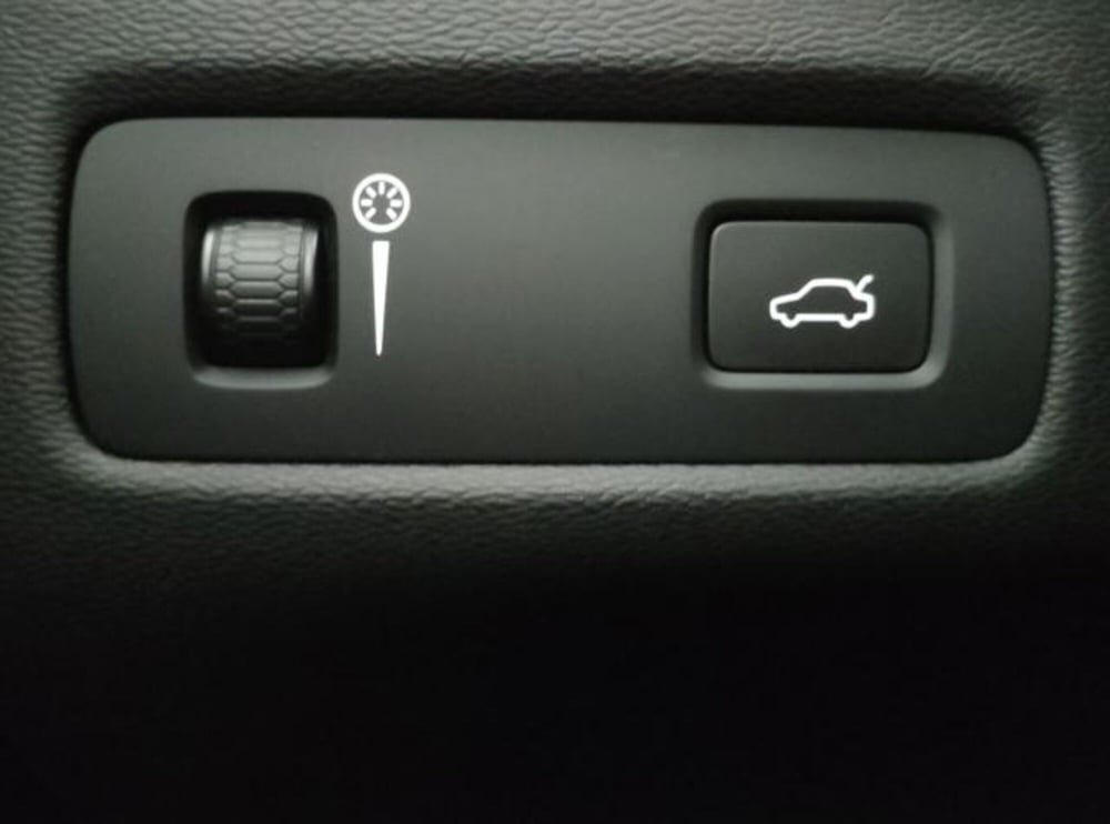 Volvo XC60 usata a Modena (13)