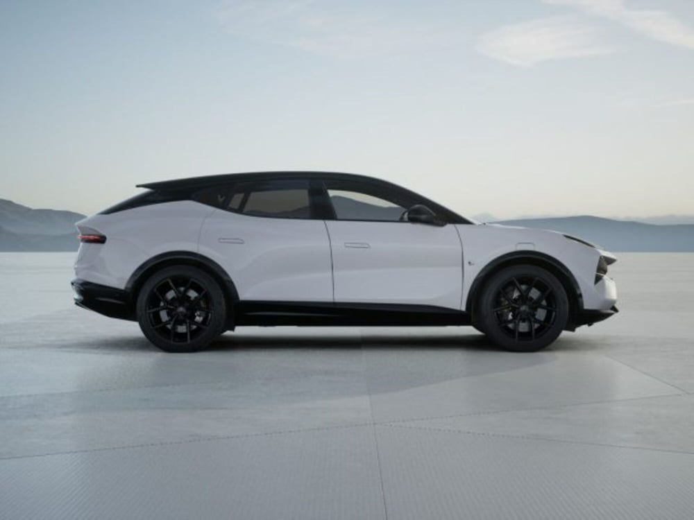 Lotus Eletre nuova a Modena (12)