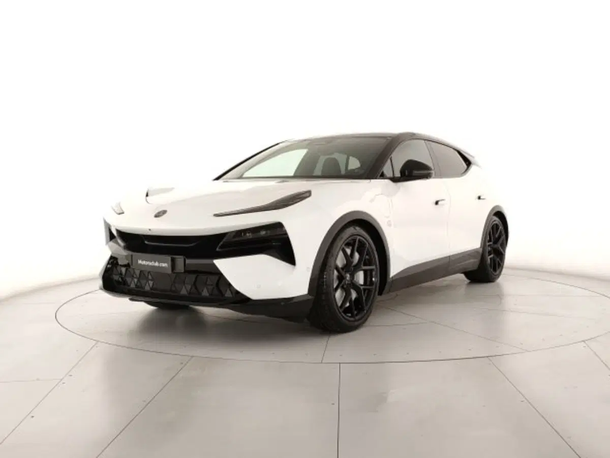 Lotus Eletre nuova a Modena (2)