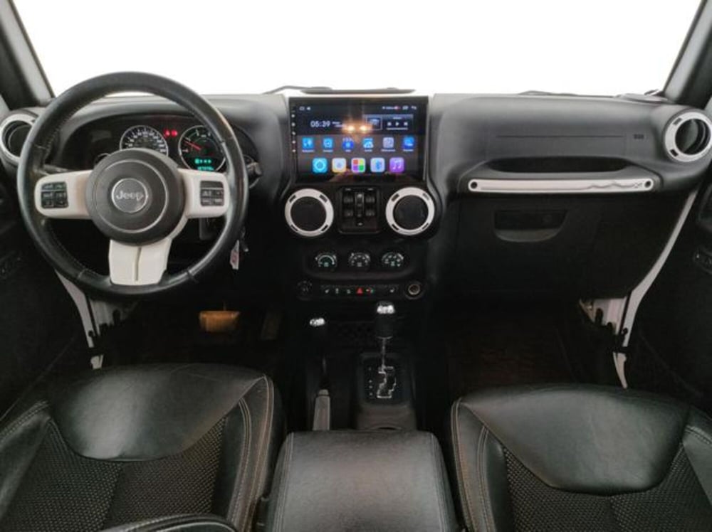 Jeep Wrangler Unlimited usata a Modena (14)