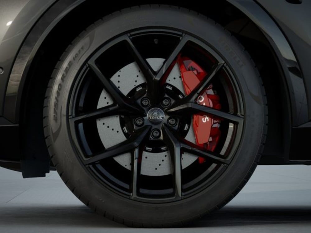 Lotus Eletre nuova a Modena (13)