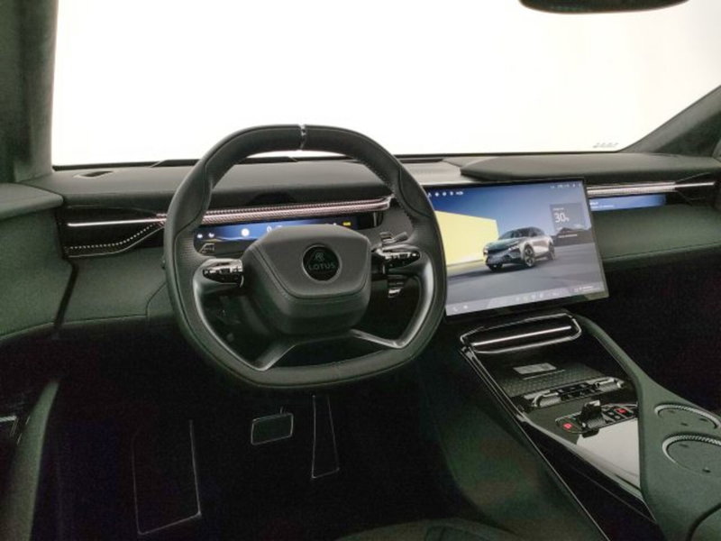 Lotus Eletre nuova a Modena (18)