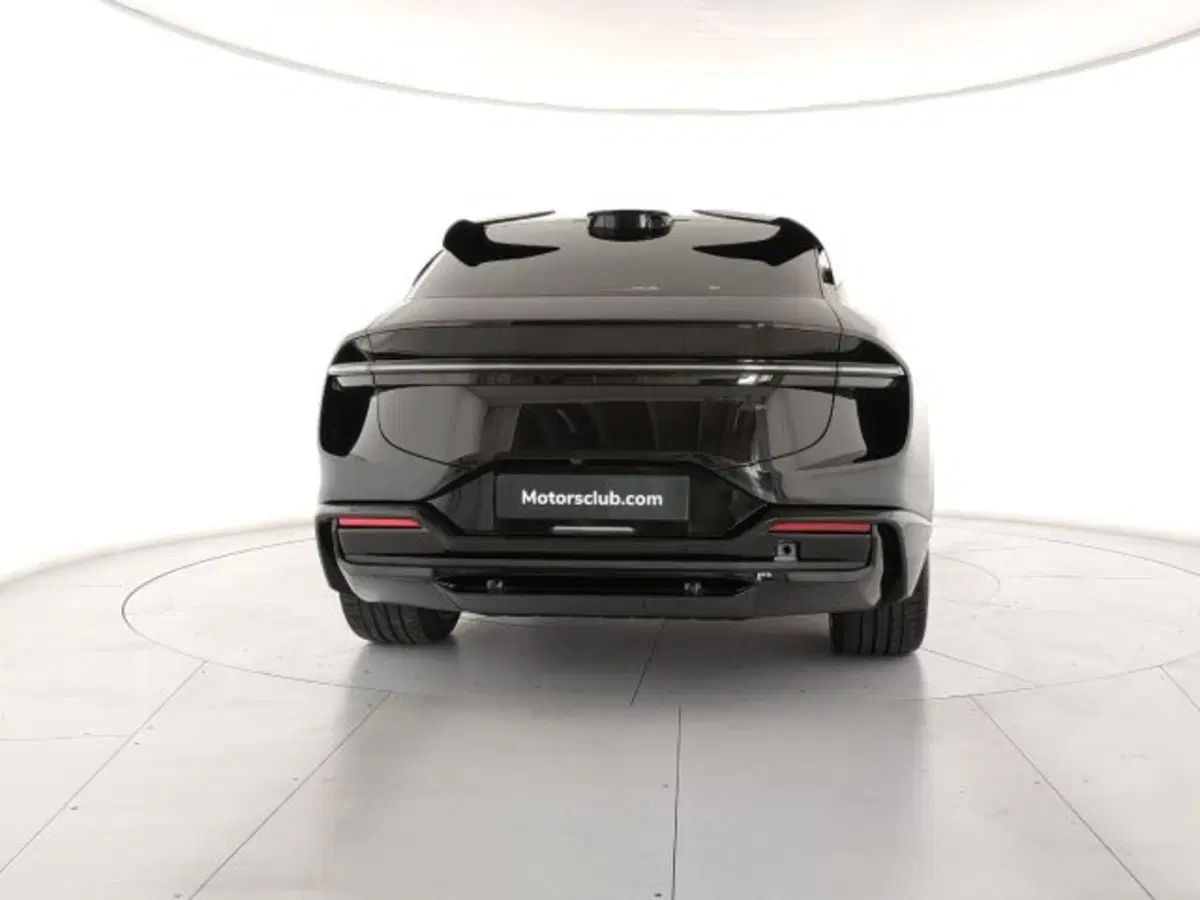 Lotus Eletre nuova a Modena (4)