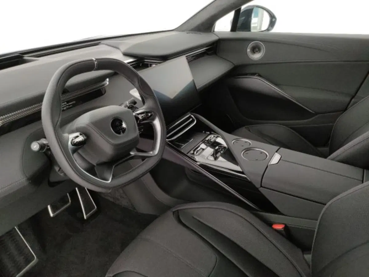 Lotus Eletre nuova a Modena (9)
