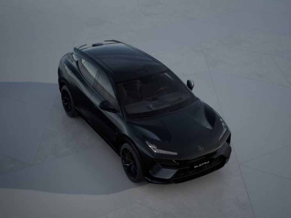 Lotus Eletre nuova a Modena (10)