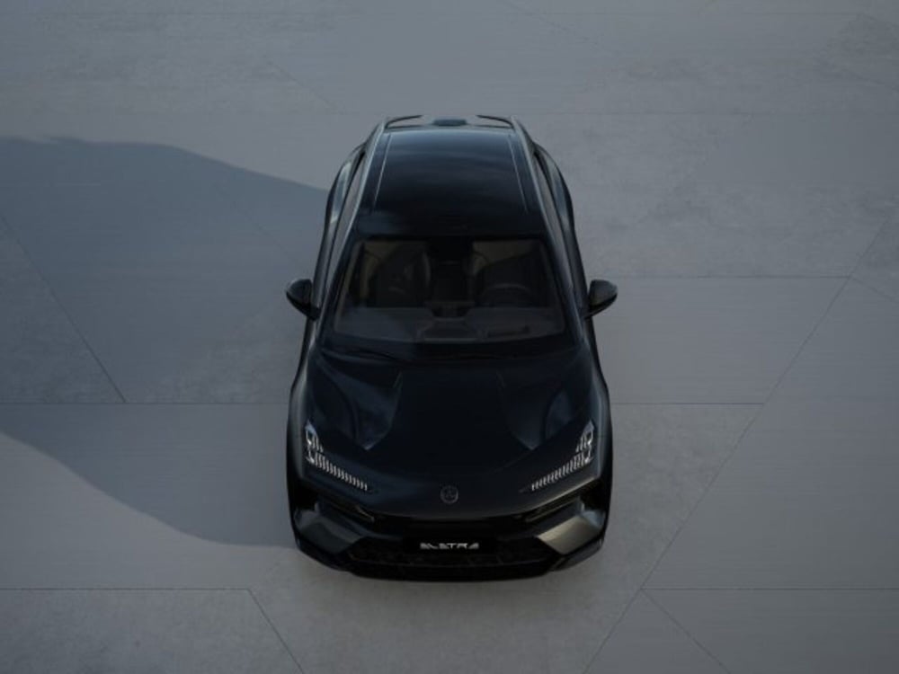 Lotus Eletre nuova a Modena (11)