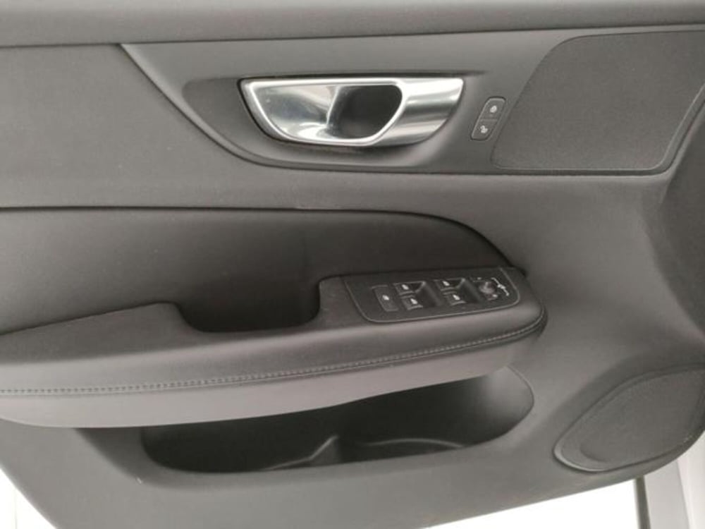 Volvo V60 usata a Modena (11)