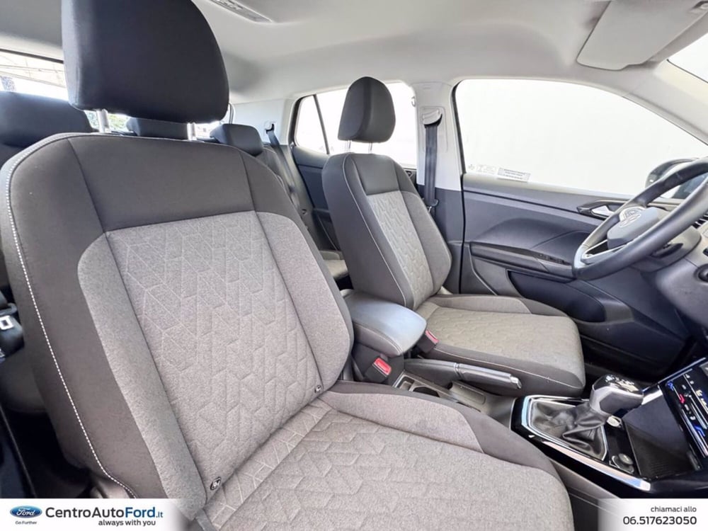 Volkswagen T-Cross usata a Roma (7)
