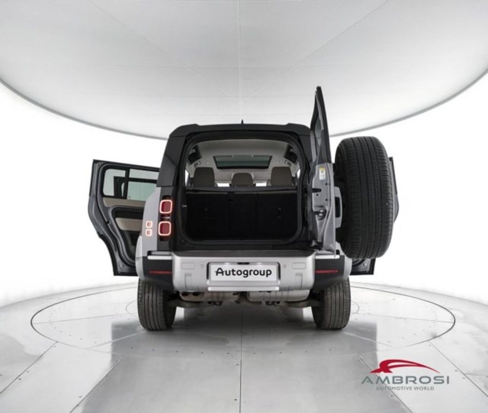 Land Rover Defender usata a Perugia (7)