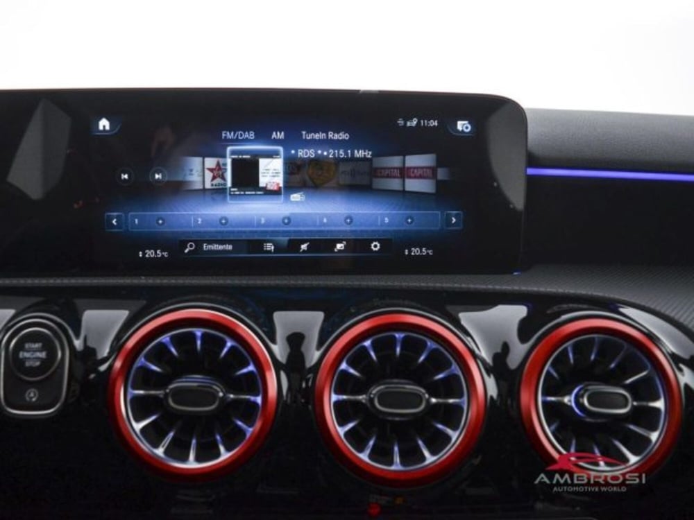 Mercedes-Benz CLA Shooting Brake usata a Perugia (15)