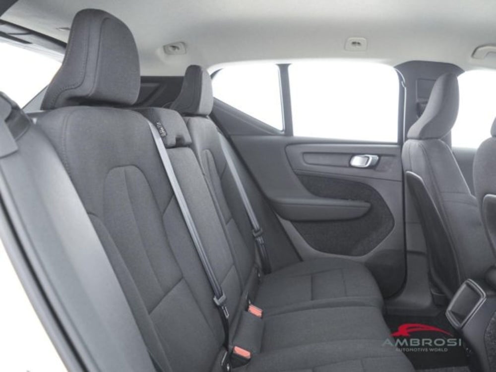 Volvo XC40 usata a Perugia (11)