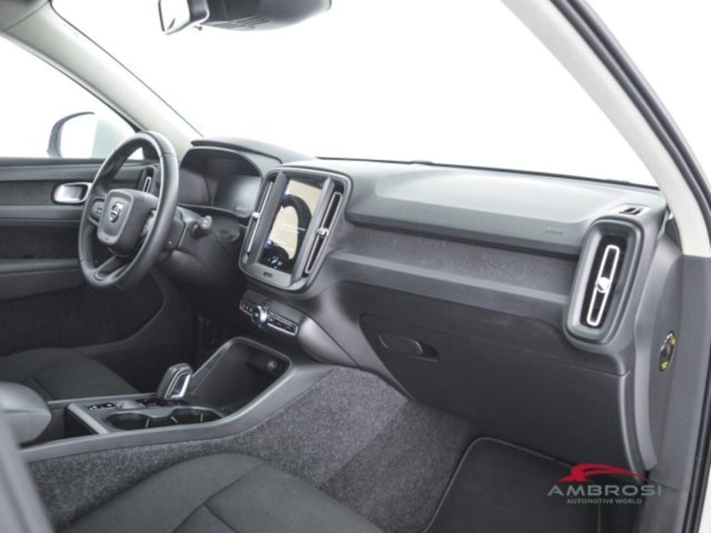 Volvo XC40 usata a Perugia (12)
