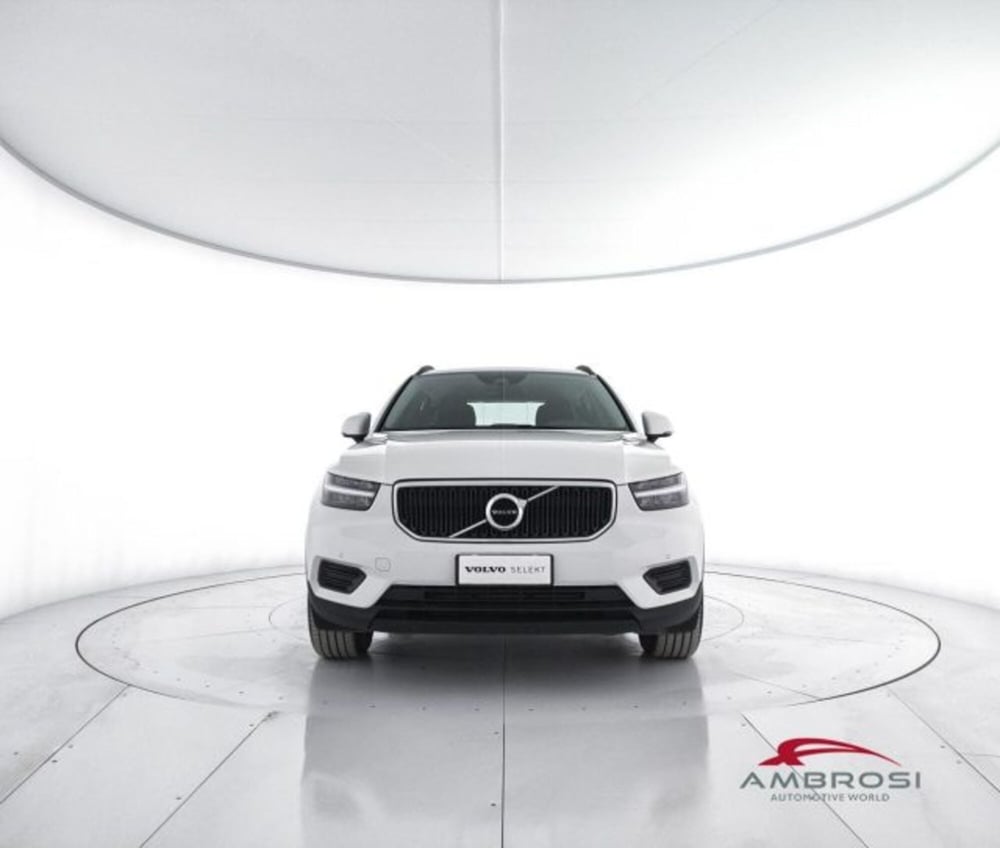 Volvo XC40 usata a Perugia (6)