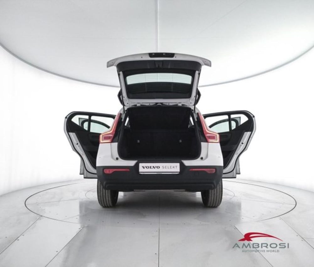 Volvo XC40 usata a Perugia (7)