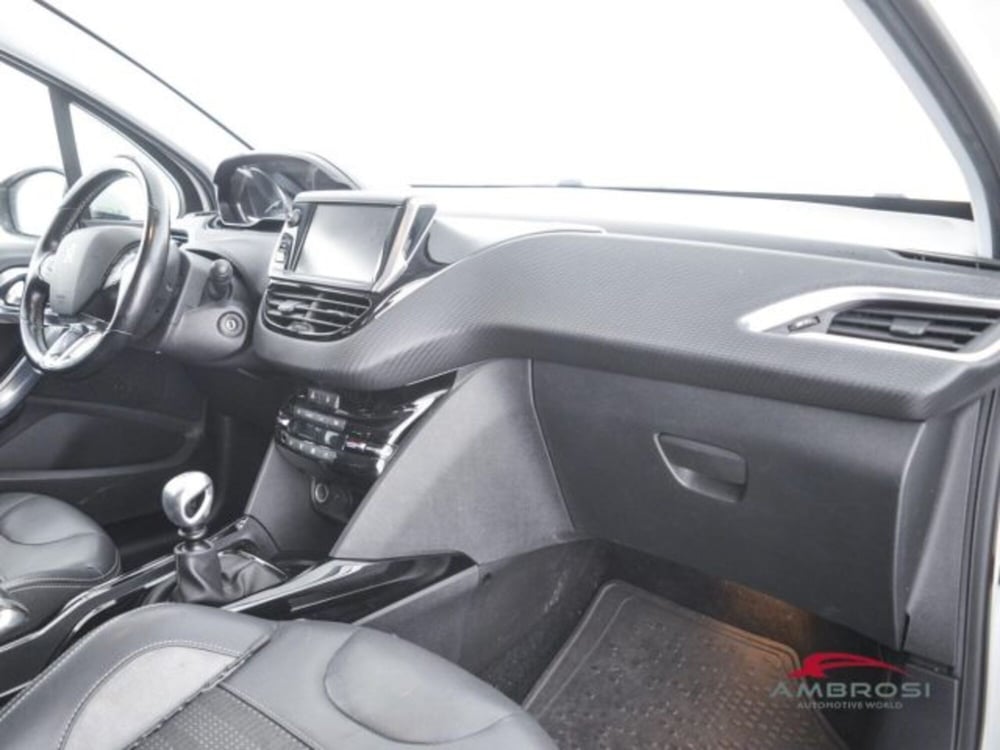 Peugeot 2008 usata a Perugia (12)
