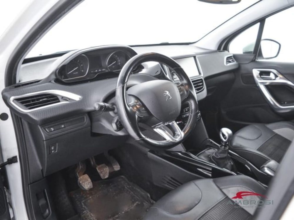 Peugeot 2008 usata a Perugia (8)