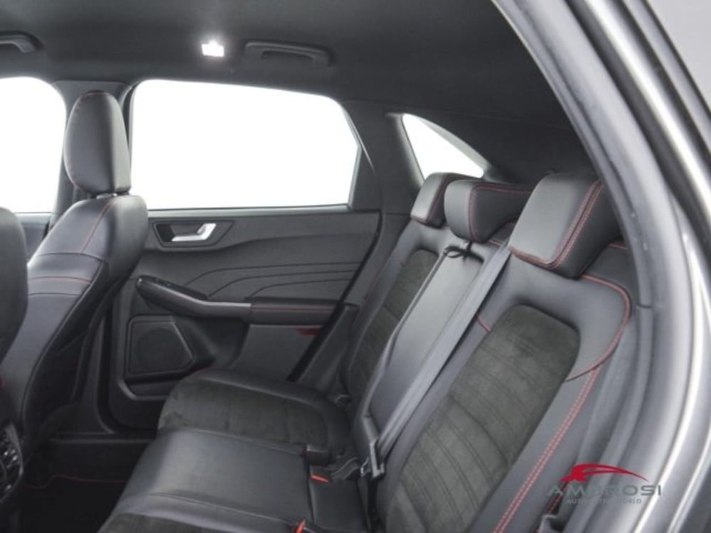 Ford Kuga usata a Perugia (10)