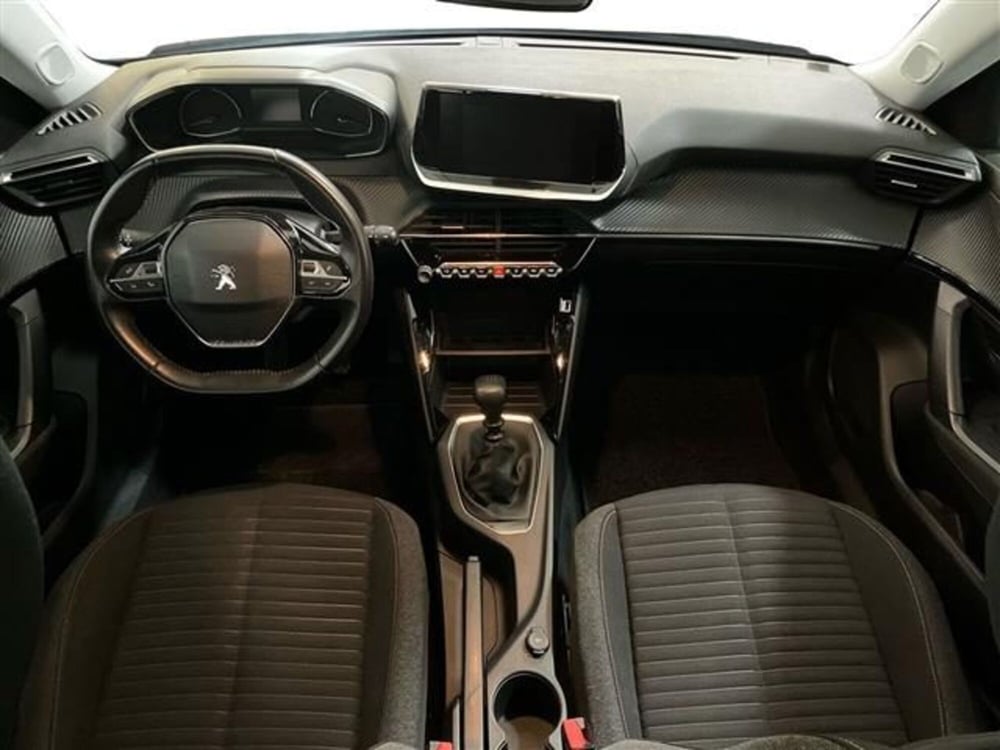 Peugeot 2008 usata a Como (10)