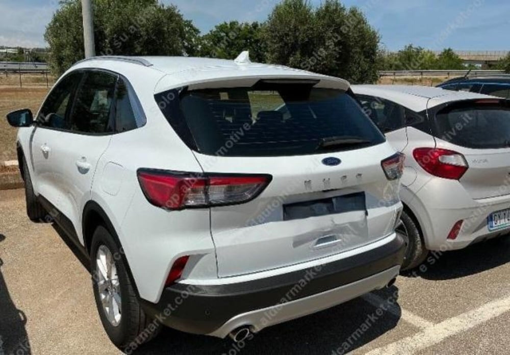Ford Kuga usata a Lecce (2)